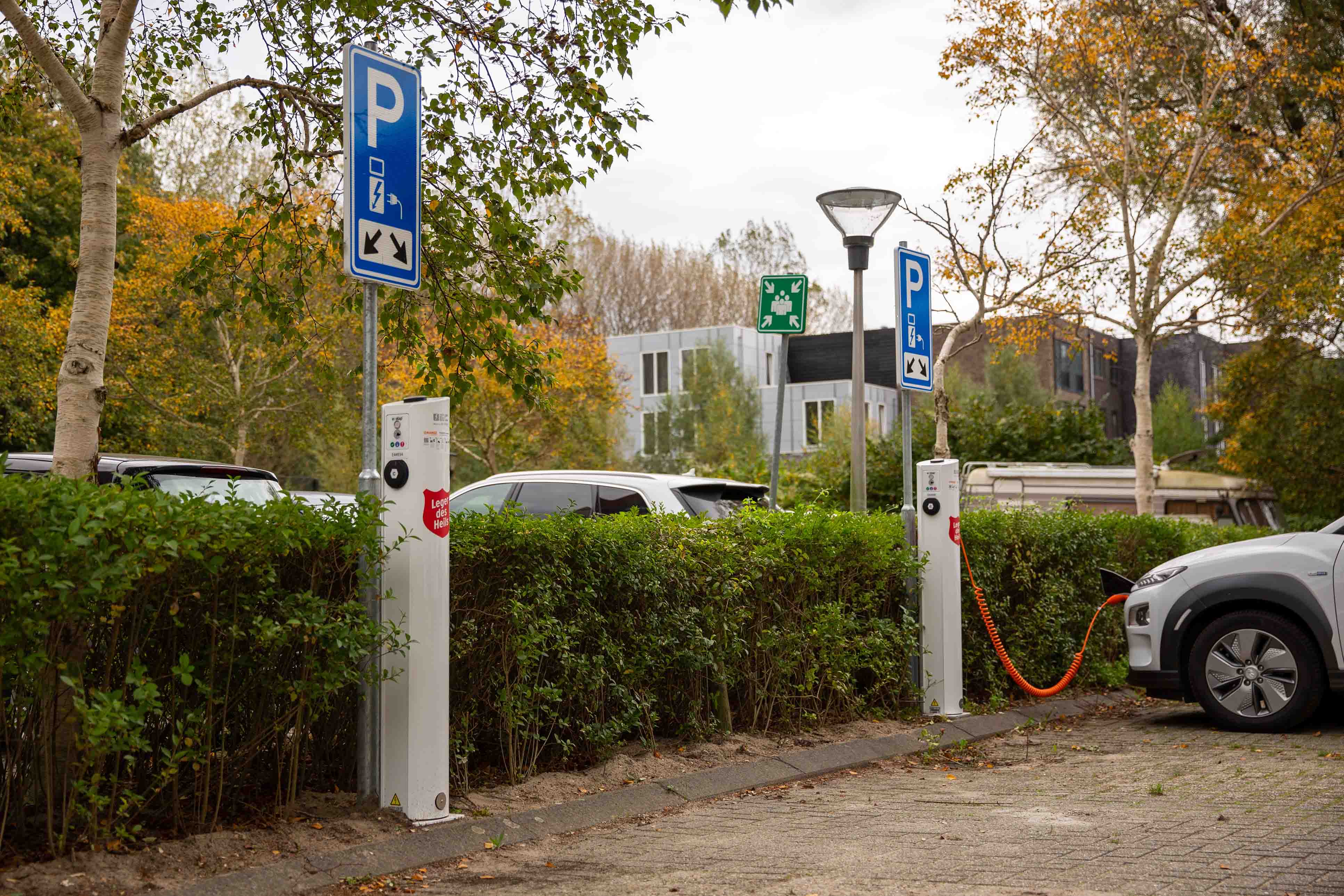 Sloterweg kruispunt Ditlaar : charging station in Amsterdam, Netherlands